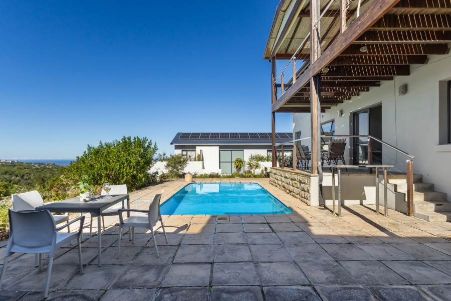 3 Bedroom Property for Sale in Pezula Golf Estate Western Cape